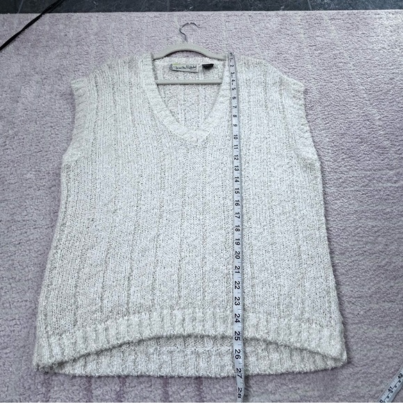 Vintage Diane Von Furstenberg Cream Loose Knit Sweater Vest Size Medium Preppy - Picture 7 of 12